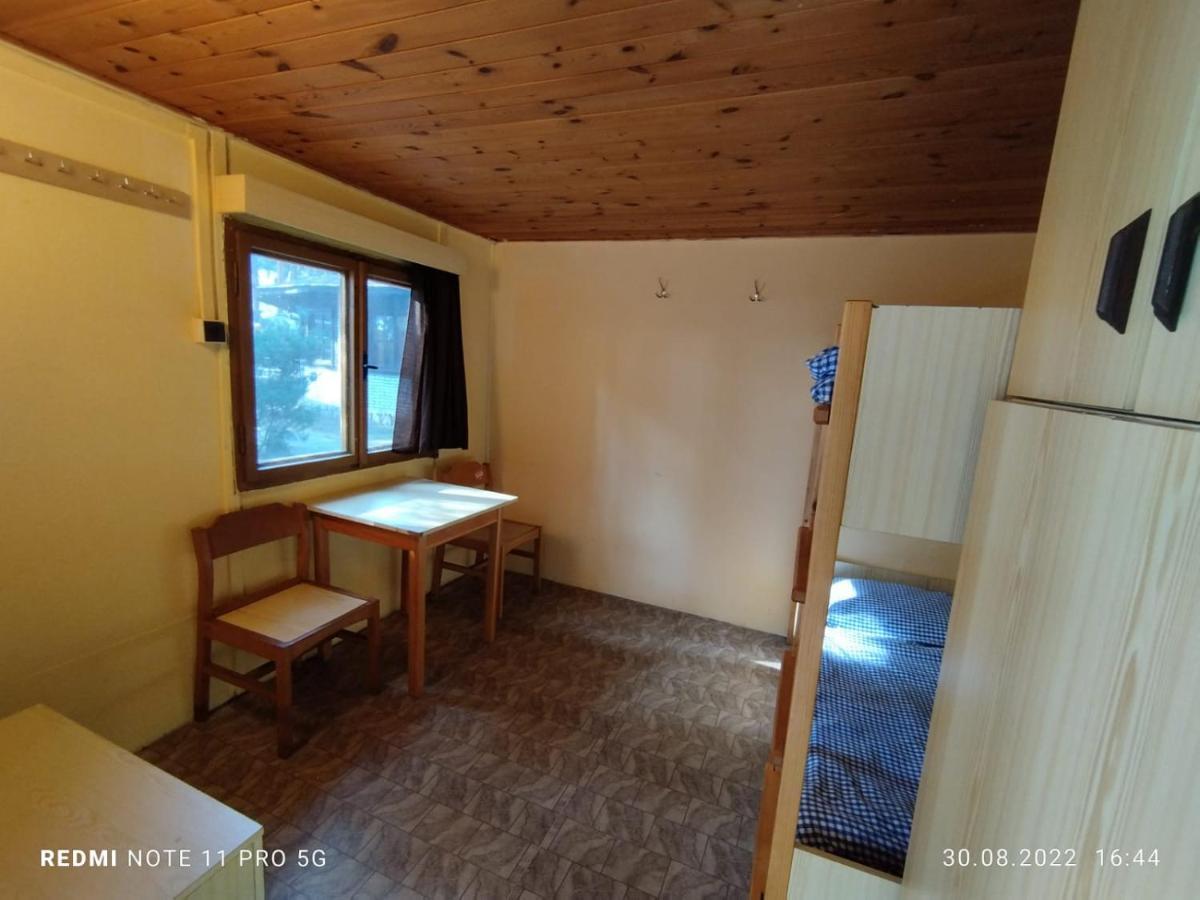 Kemp U Jezera Hotell Doksy  Exteriör bild
